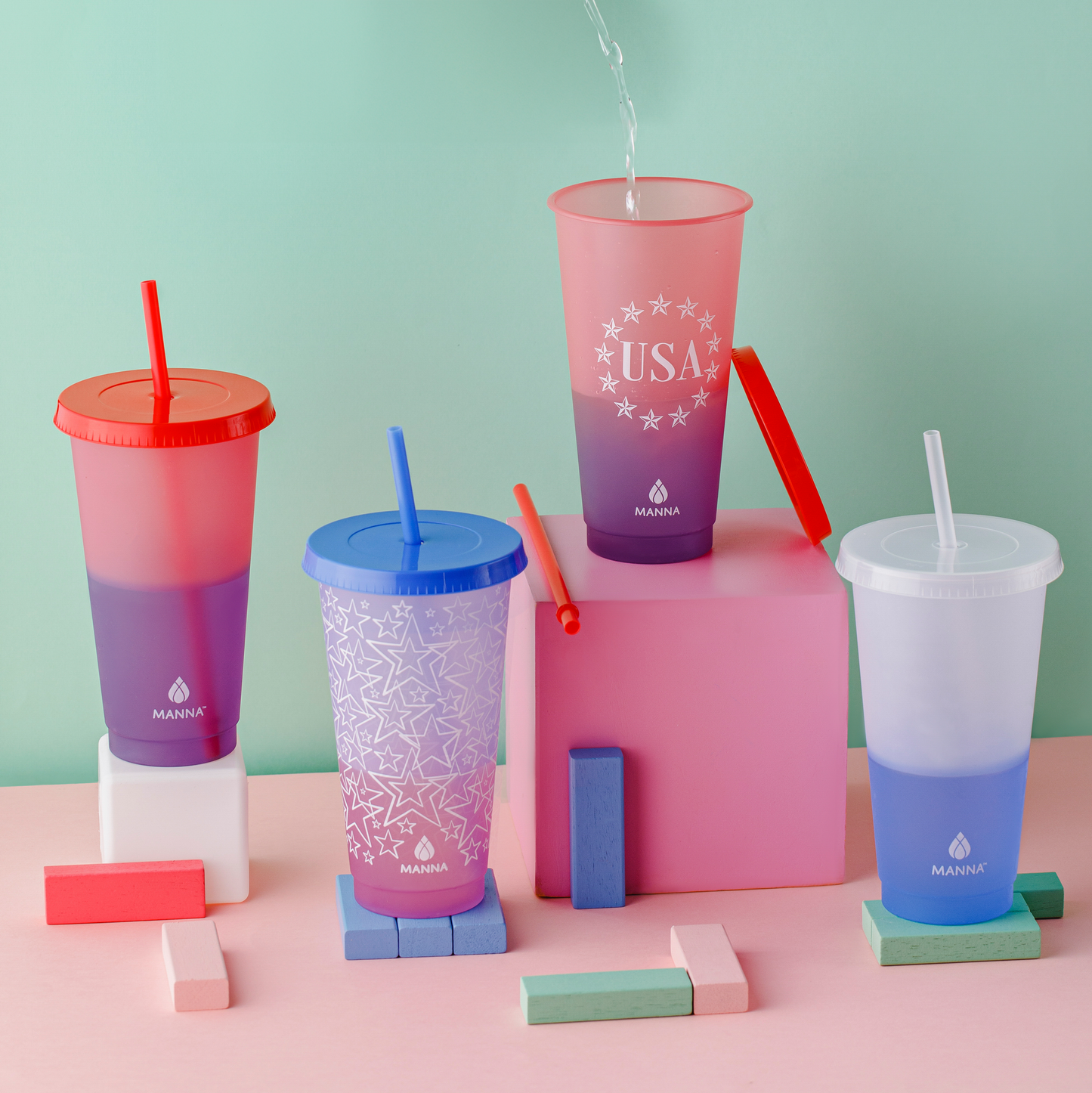 4pk-24-oz-patriotic-color-changing-cups-m3 156A0971-_1.png