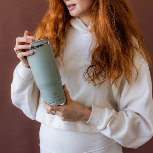 30-oz-groove-tumbler-x3 4Manna_Website_Lifestyles-17.jpg