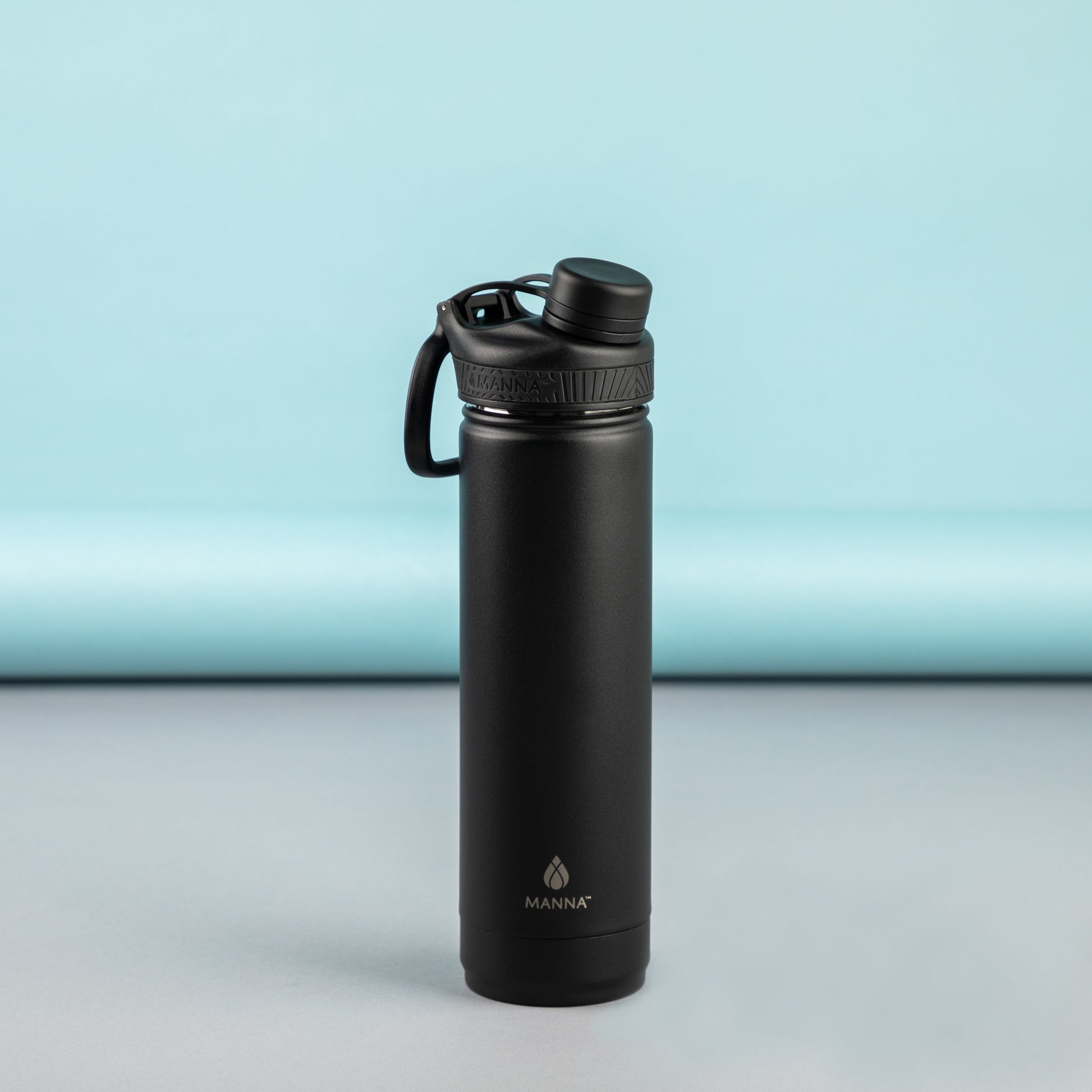 26-oz-saratoga-bottle-x4 MAN_Website_Saratoga_05.jpg